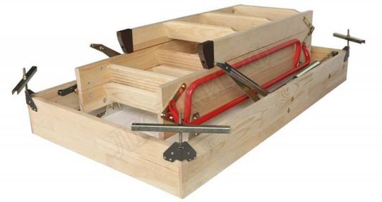 Дополнительные элементы для лестниц Монтажный комплект Дополнительные элементы для лестниц Монтажный комплект